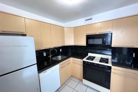 Appartement à louer à Miami Beach, Floride: 1 chambre, 61.13 m2 № 2044369 - photo 7