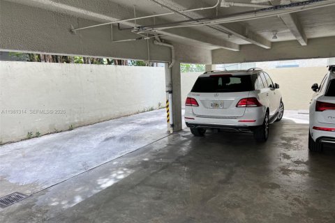 Appartement à louer à Miami Beach, Floride: 1 chambre, 61.13 m2 № 2044369 - photo 14