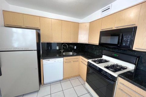 Appartement à louer à Miami Beach, Floride: 1 chambre, 61.13 m2 № 2044369 - photo 5