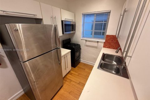 Condominio en venta en Miami Beach, Florida, 35.95 m2 № 1987763 - foto 7