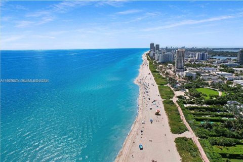 Condominio en venta en Miami Beach, Florida, 35.95 m2 № 1987763 - foto 3