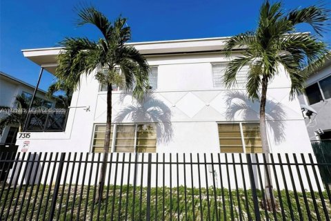 Condominio en venta en Miami Beach, Florida, 35.95 m2 № 1987763 - foto 2