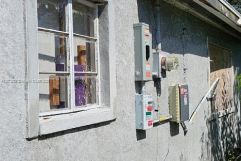Купить виллу или дом в Сент-Питерсберг, Флорида 4 спальни, 172.71м2, № 1925618 - фото 6