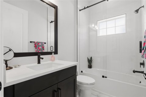 Villa ou maison à vendre à San Antonio, Floride: 4 chambres, 291.53 m2 № 2195869 - photo 11