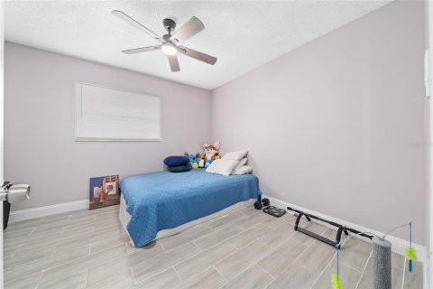Condo in Winter Park, Florida, 2 bedrooms  № 1568273 - photo 10