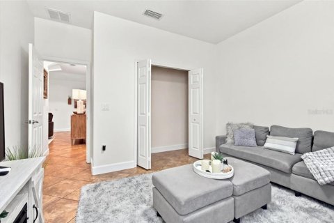 Купить виллу или дом в Палм-Харбор, Флорида 10 комнат, 265.42м2, № 2287247 - фото 17