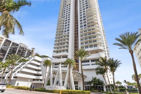 Condominio en alquiler en Miami Beach, Florida, 1 dormitorio, 63.45 m2 № 2048729 - foto 16