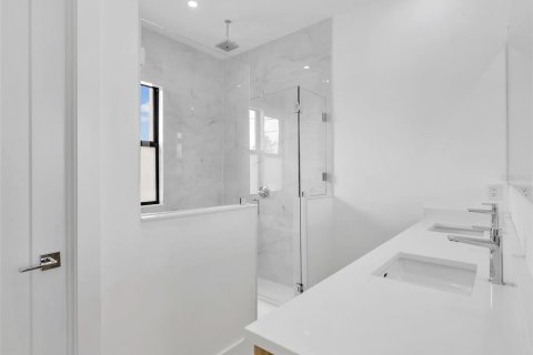 Villa ou maison à vendre à Englewood, Floride: 3 chambres, 172.24 m2 № 2214330 - photo 22
