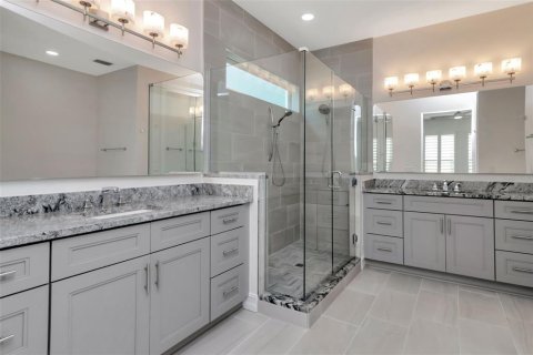 Adosado en venta en Tampa, Florida, 3 dormitorios, 240.06 m2 № 1853593 - foto 25