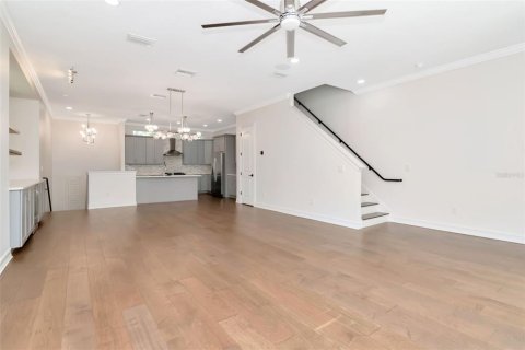 Adosado en venta en Tampa, Florida, 3 dormitorios, 240.06 m2 № 1853593 - foto 20