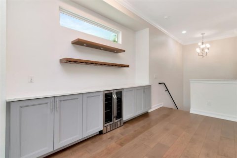 Adosado en venta en Tampa, Florida, 3 dormitorios, 240.06 m2 № 1853593 - foto 15