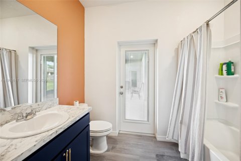 Villa ou maison à vendre à Port St. Lucie, Floride: 3 chambres, 217.11 m2 № 2081789 - photo 19