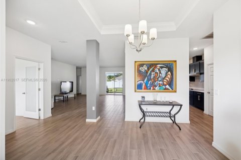 Villa ou maison à vendre à Port St. Lucie, Floride: 3 chambres, 217.11 m2 № 2081789 - photo 3