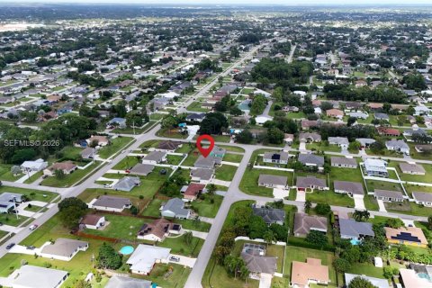 Villa ou maison à vendre à Port St. Lucie, Floride: 3 chambres, 217.11 m2 № 2081789 - photo 25
