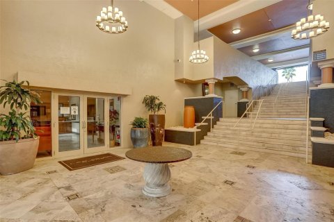 Copropriété à vendre à Fort Lauderdale, Floride: 2 chambres, 105.54 m2 № 2174212 - photo 9