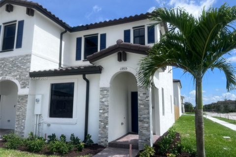 Снять в аренду виллу или дом в Хомстед, Флорида 3 спальни, 123.93м2, № 1939046 - фото 17