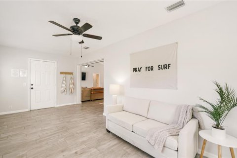 Casa en venta en Palm Coast, Florida, 3 dormitorios, 182.83 m2 № 1364334 - foto 22