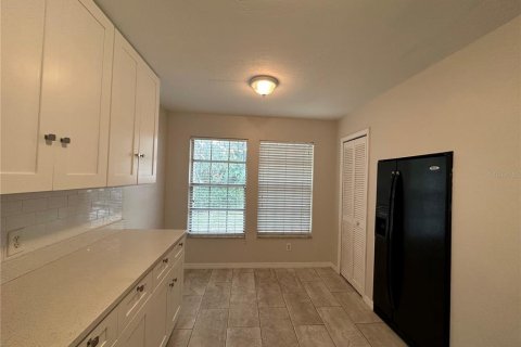 Apartamento en alquiler en Orlando, Florida, 3 dormitorios, 134.62 m2 № 2100441 - foto 12