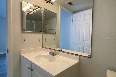 Apartamento en alquiler en Orlando, Florida, 3 dormitorios, 134.62 m2 № 2100441 - foto 25