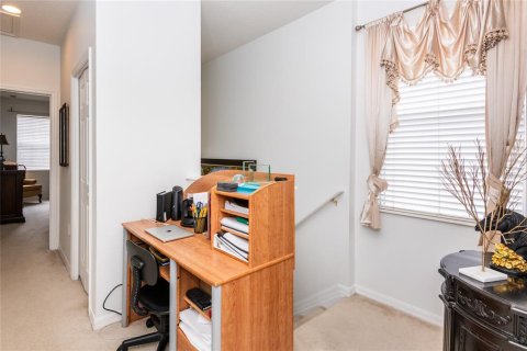 Townhouse in Tampa, Florida 3 bedrooms, 171.31 sq.m. № 1534159 - photo 14