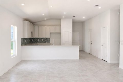 Casa en venta en Rotonda, Florida, 4 dormitorios, 167.5 m2 № 2117357 - foto 2