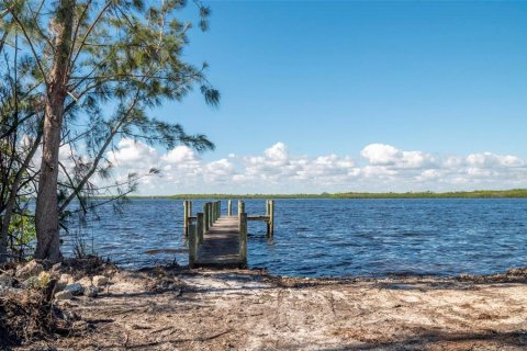 Terreno en venta en Punta Gorda, Florida № 300180 - foto 13