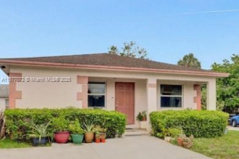 Casa en Fort Lauderdale, Florida 3 dormitorios, 114.27 m2 № 1973308