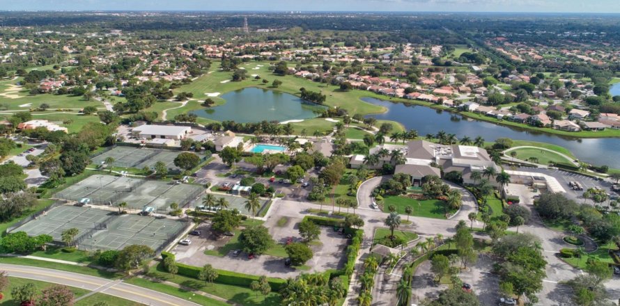 Таунхаус в Бойнтон-Бич, Флорида 2 спальни, 118.91м2 № 1207595