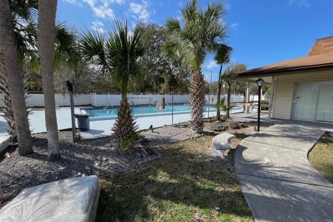 Condo in Kissimmee, Florida, 2 bedrooms  № 1642374 - photo 18