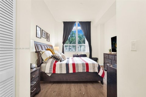 Condo in Aventura, Florida, 2 bedrooms  № 1922146 - photo 22