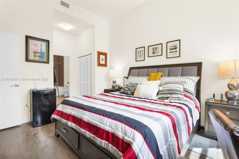 Condo in Aventura, Florida, 2 bedrooms  № 1922146 - photo 20