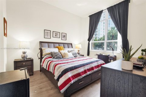 Condo in Aventura, Florida, 2 bedrooms  № 1922146 - photo 19