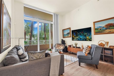 Condo in Aventura, Florida, 2 bedrooms  № 1922146 - photo 12