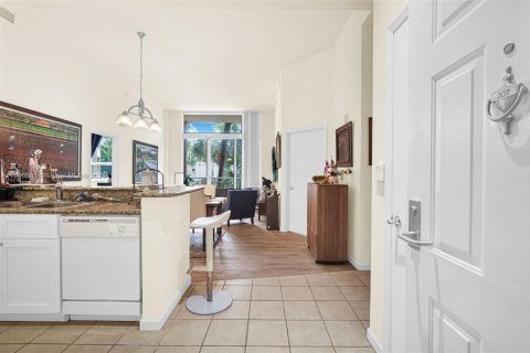 Condo in Aventura, Florida, 2 bedrooms  № 1922146 - photo 18