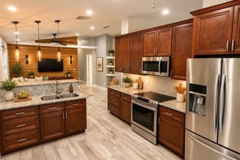 Copropriété à vendre à Orlando, Floride: 3 chambres, 126.9 m2 № 2399555 - photo 5