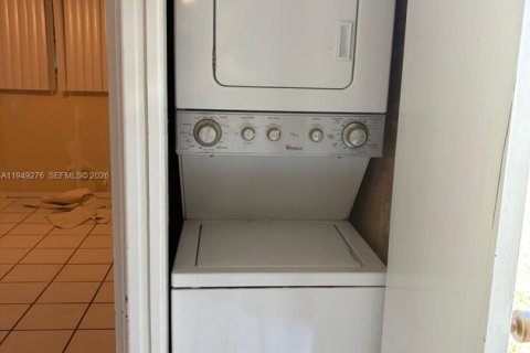 Снять в аренду квартиру в Бока-Ратон, Флорида 3 спальни, 93.27м2, № 2005125 - фото 7