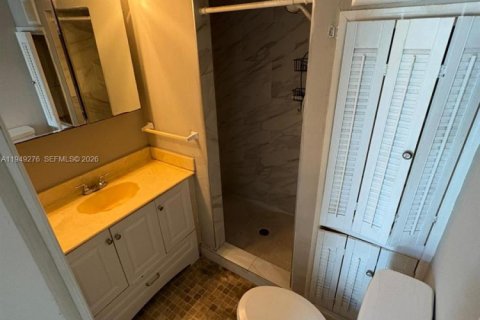 Снять в аренду квартиру в Бока-Ратон, Флорида 3 спальни, 93.27м2, № 2005125 - фото 9