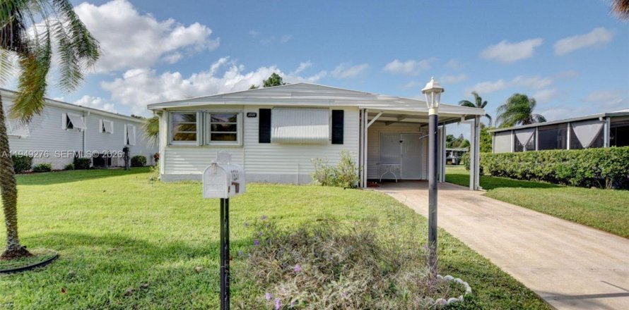 Квартира в Бока-Ратон, Флорида 3 спальни, 93.27м2 № 2005125