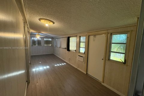 Снять в аренду квартиру в Бока-Ратон, Флорида 3 спальни, 93.27м2, № 2005125 - фото 13