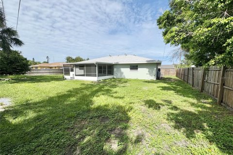 Villa ou maison à louer à Venice, Floride: 3 chambres, 150.87 m2 № 2381019 - photo 14