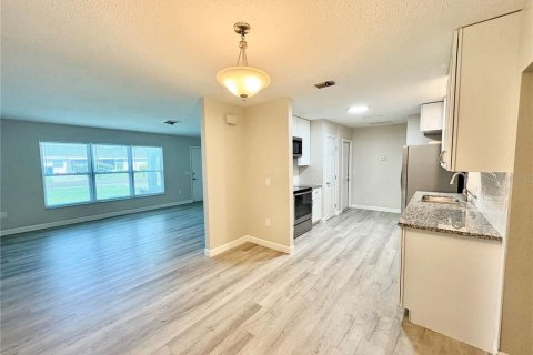 Villa ou maison à louer à Venice, Floride: 3 chambres, 150.87 m2 № 2381019 - photo 7