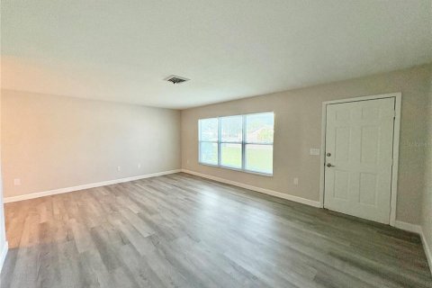 Villa ou maison à louer à Venice, Floride: 3 chambres, 150.87 m2 № 2381019 - photo 4
