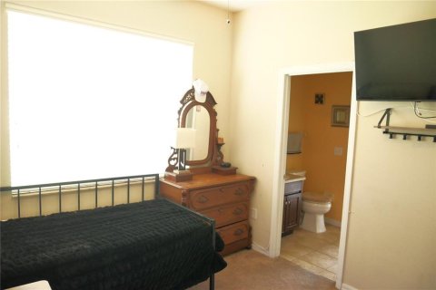House in Apollo Beach, Florida 4 bedrooms, 223.15 sq.m. № 1851106 - photo 13
