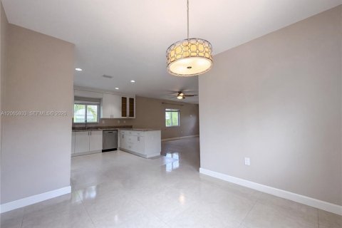 Villa ou maison à vendre à Key Largo, Floride: 3 chambres, 174.56 m2 № 2288774 - photo 10