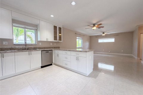 Villa ou maison à vendre à Key Largo, Floride: 3 chambres, 174.56 m2 № 2288774 - photo 7
