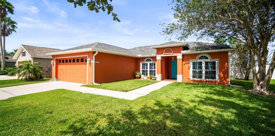 House in Parrish, Florida 4 bedrooms, 145.39 sq.m. № 1778226