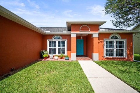 House in Parrish, Florida 4 bedrooms, 145.39 sq.m. № 1778226 - photo 4