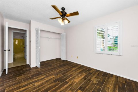 Casa en venta en Palm Harbor, Florida, 2 dormitorios, 123.75 m2 № 1919446 - foto 29