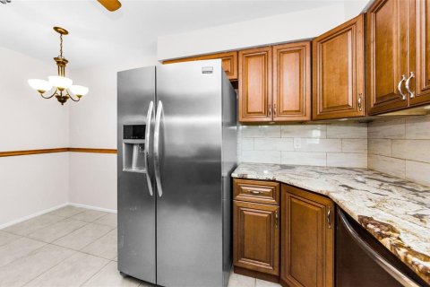 Casa en venta en Palm Harbor, Florida, 2 dormitorios, 123.75 m2 № 1919446 - foto 21