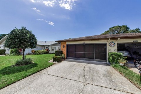 Casa en venta en Palm Harbor, Florida, 2 dormitorios, 123.75 m2 № 1919446 - foto 5